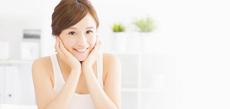 Bột matcha giúp se khít lỗ chân lông