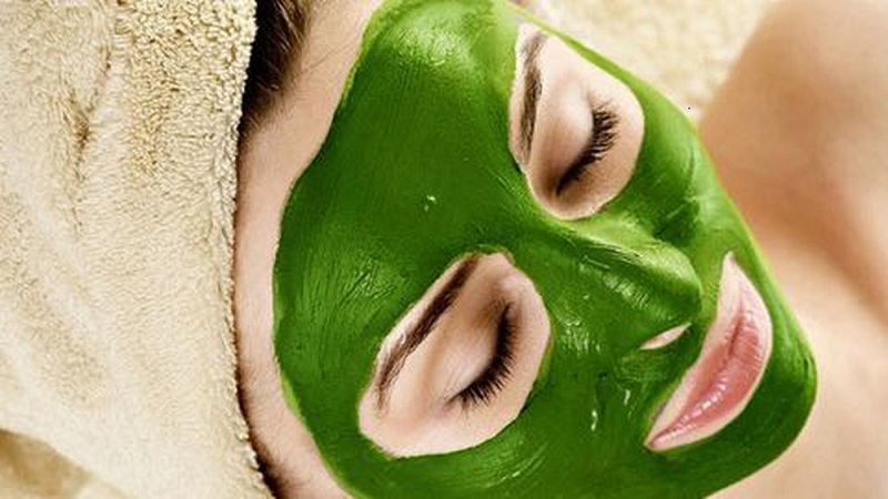 Mặt nạ trà xanh matcha