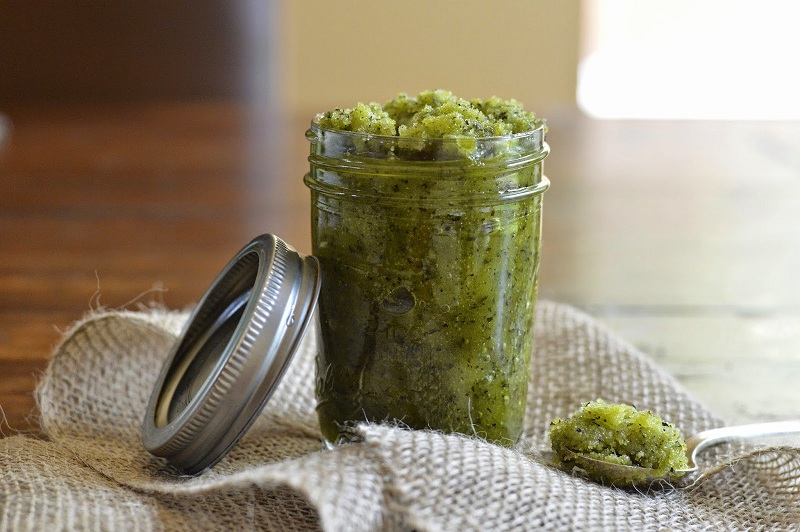 Công thức matcha body scrub giúp tẩy tế bào chết hiệu quả