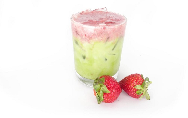 Matcha latte dâu tay